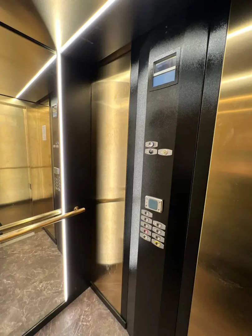 Апартаменты с Видом на Исторический Электрозавод