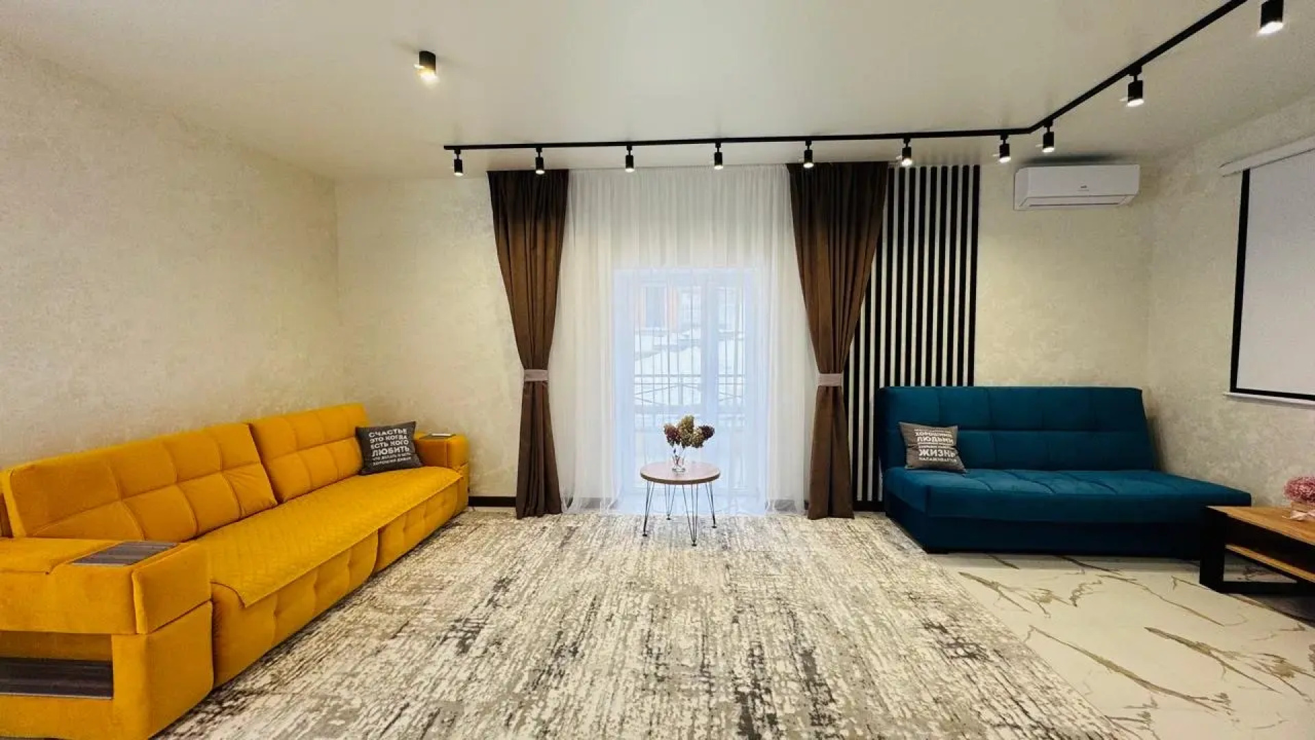 Гостевой дом LakeSide Big House