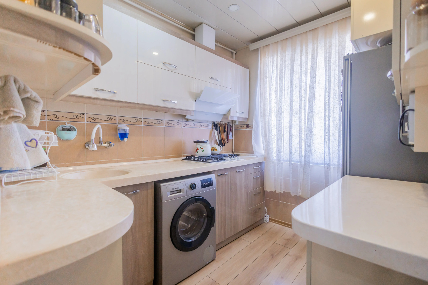 Апартаменты Двухспальные с Гостиной Комнатой в Центре Города