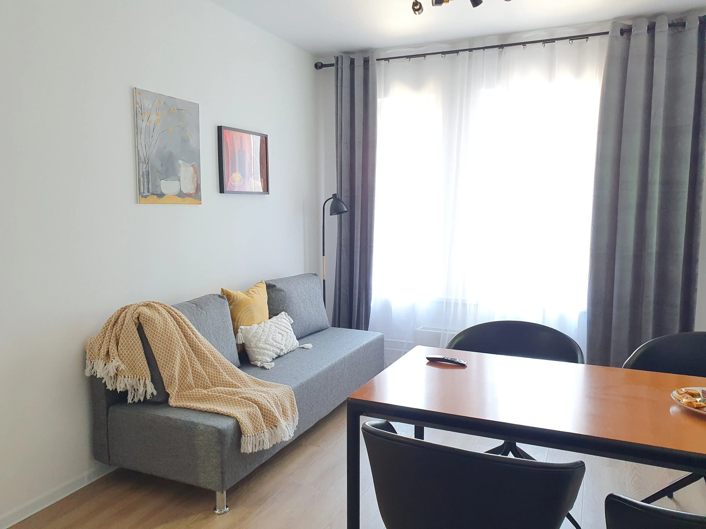 Квартира большая и просторная Интеллигентная