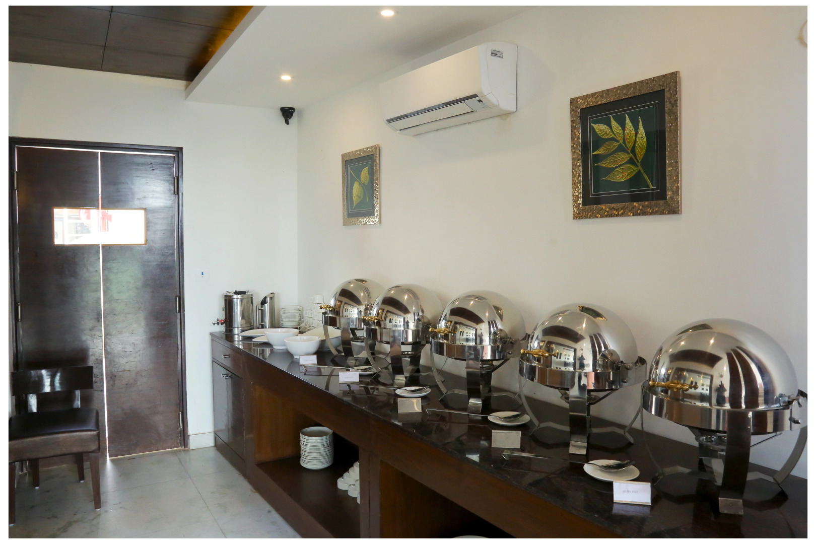 Отель The R Blues