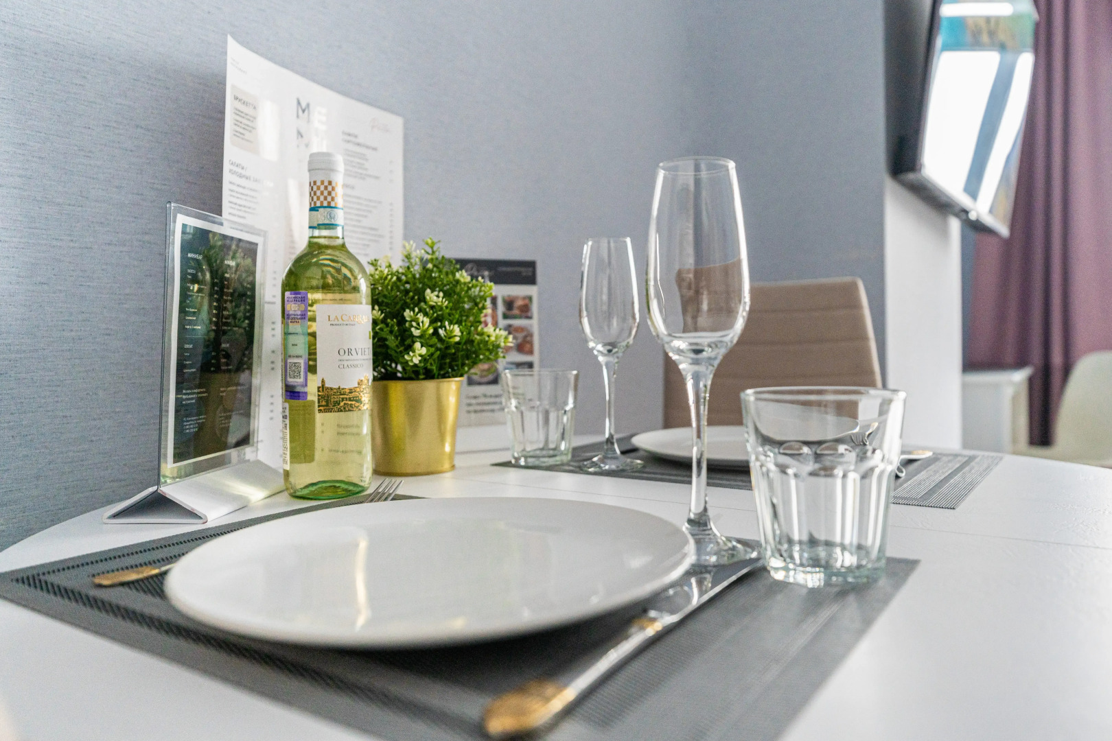 Апартаменты Lalapart Aquamarine с балконом у метро Дмитровская