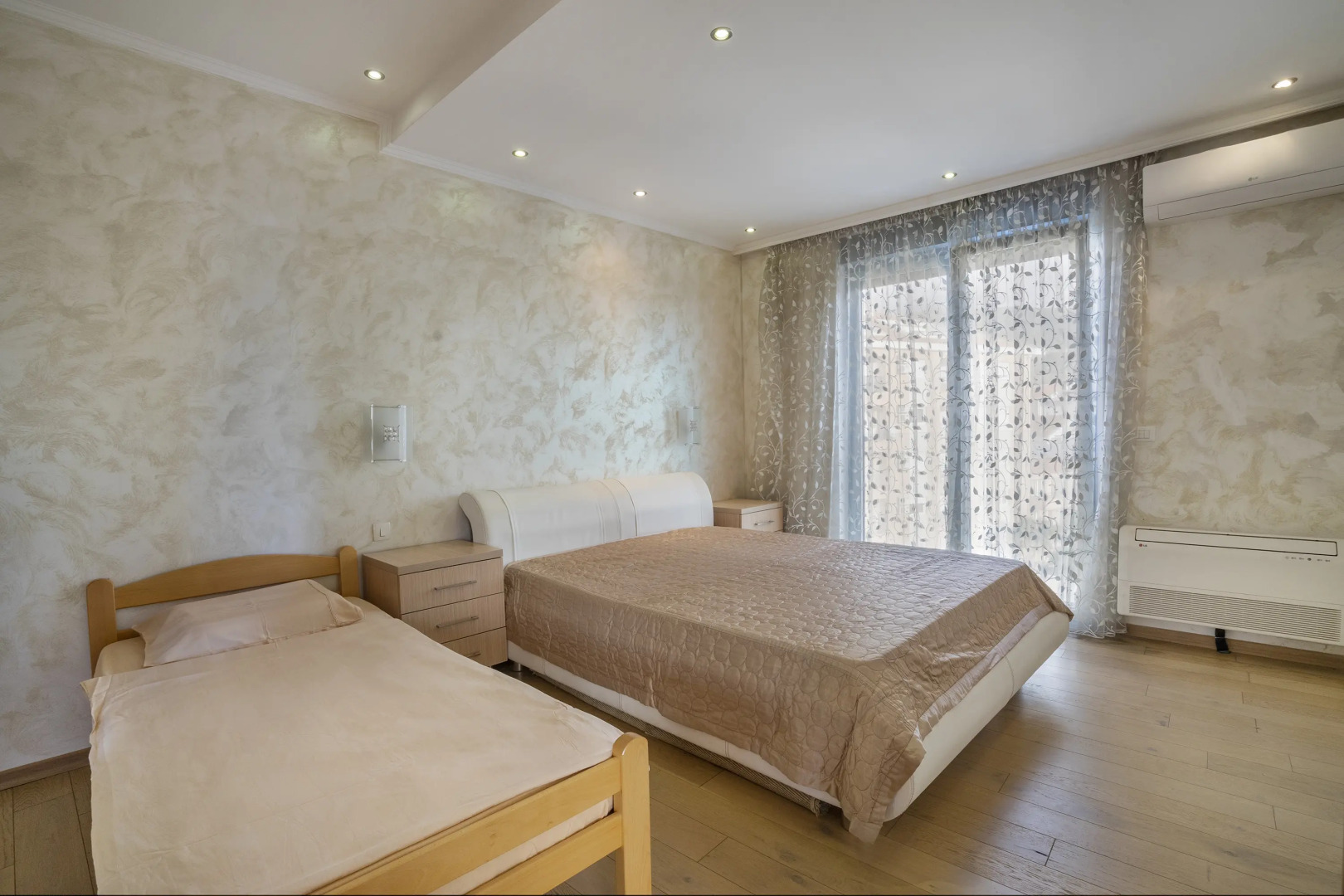 Апартаменты Orchid of Budva