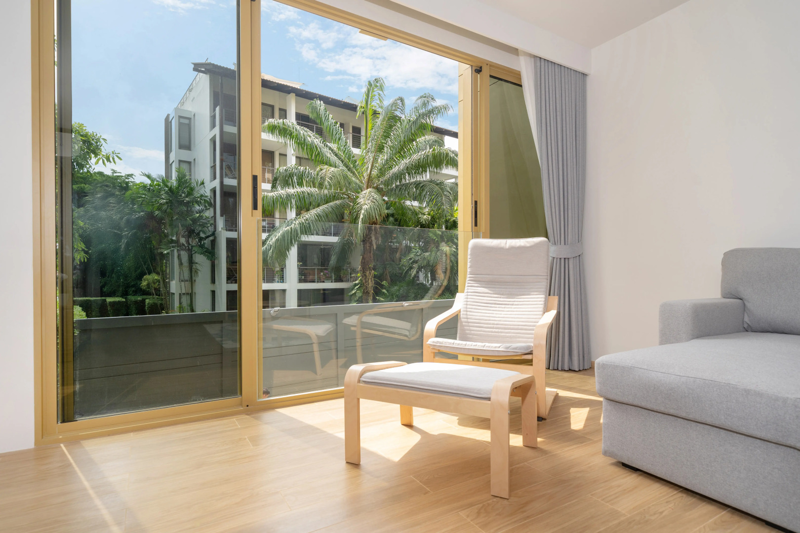 Апартаменты Laguna Beachside 2208