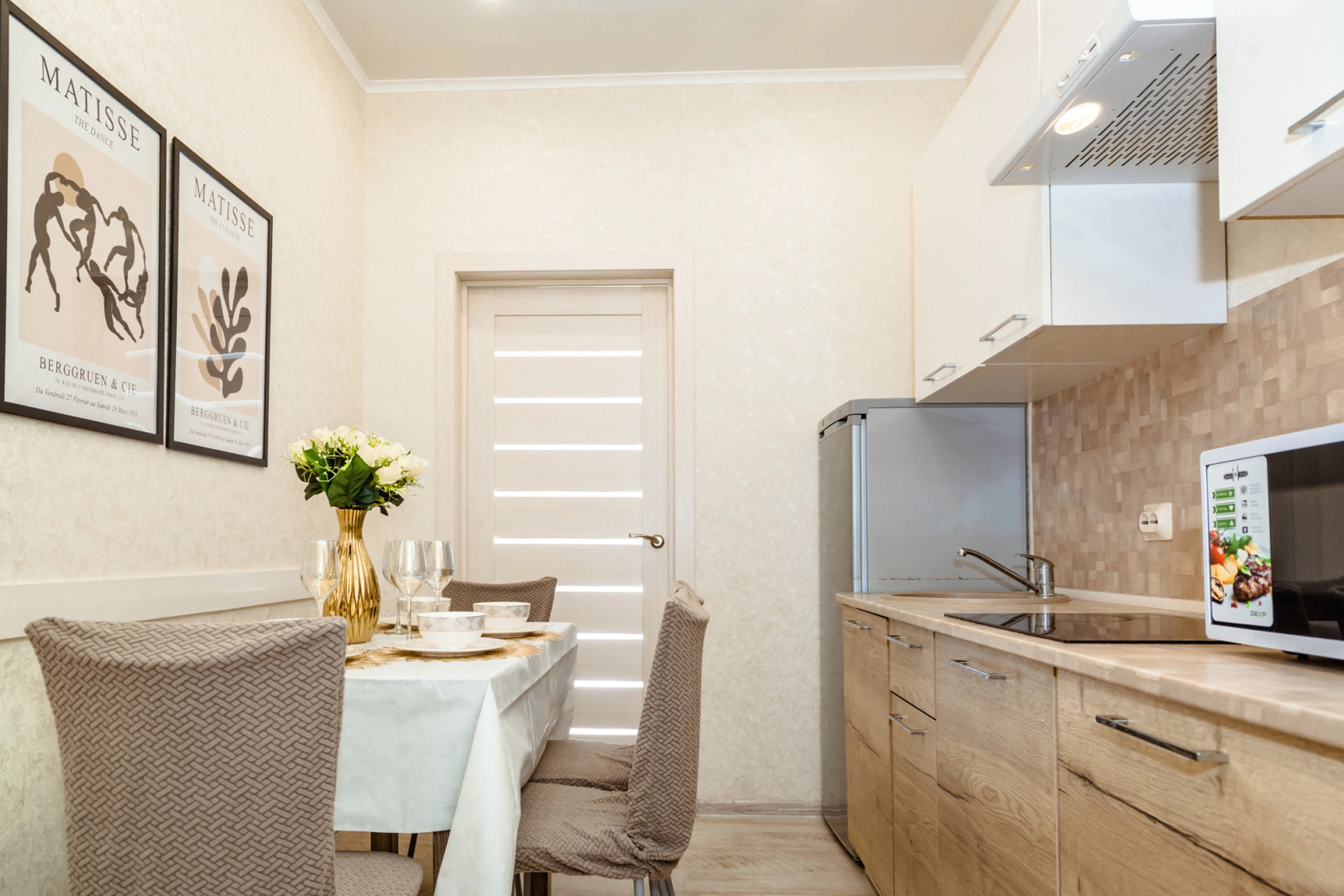 Апартаменты Владимирская 148/1