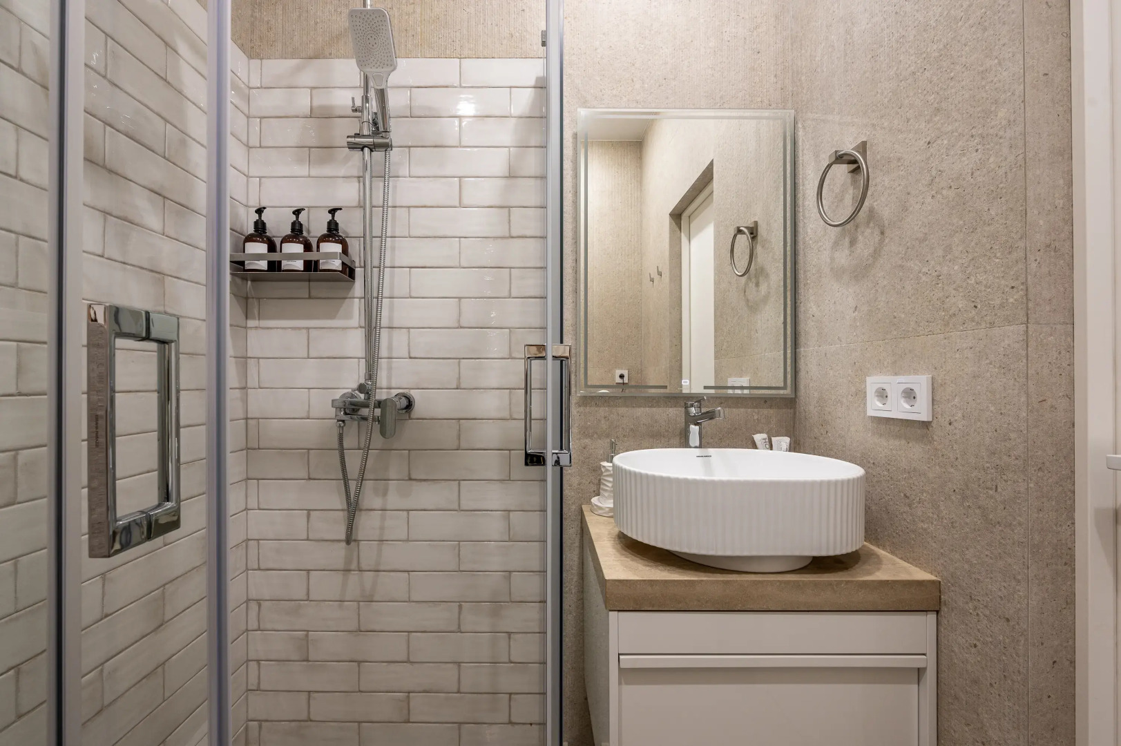 Студия с панорамным видом на горы. Аллея 326