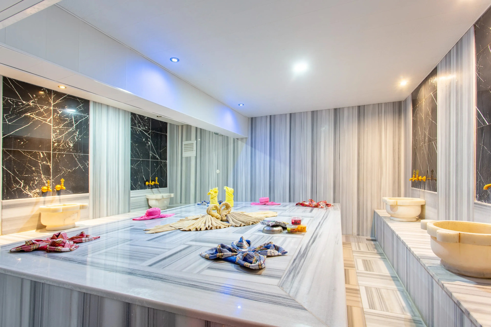 Отель Aslan City