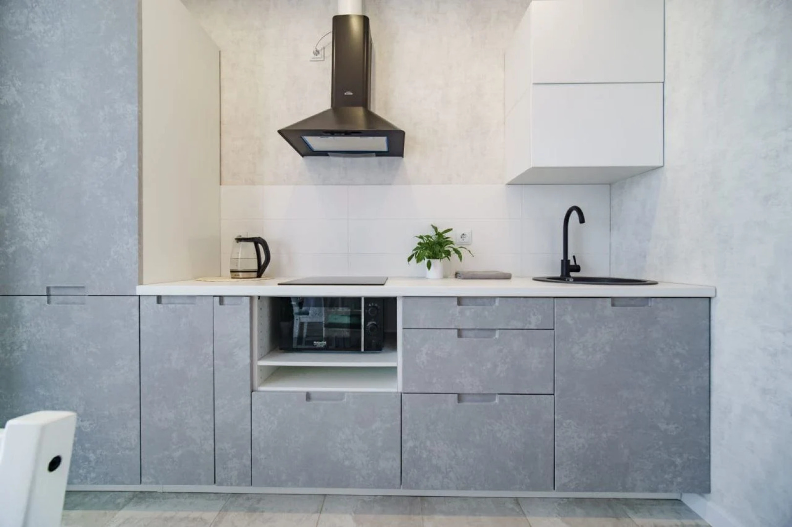 Квартира "Билет в Париж" рядом с парком Галицкого. Сеть Мята