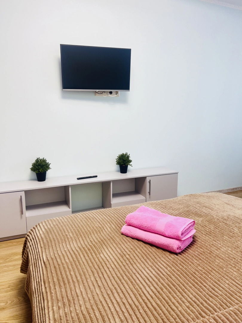 Квартира двухкомнатная в центре города в элитном доме