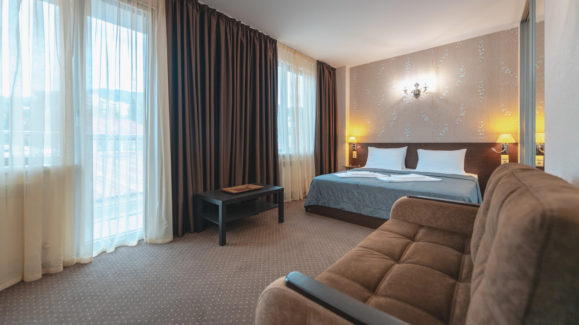 Отель Хоста