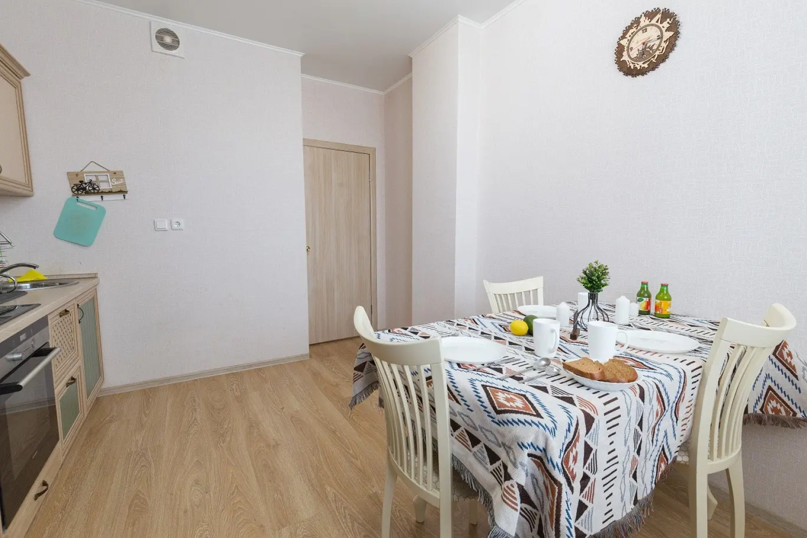 Апартаменты однокомнатные на Республике 67