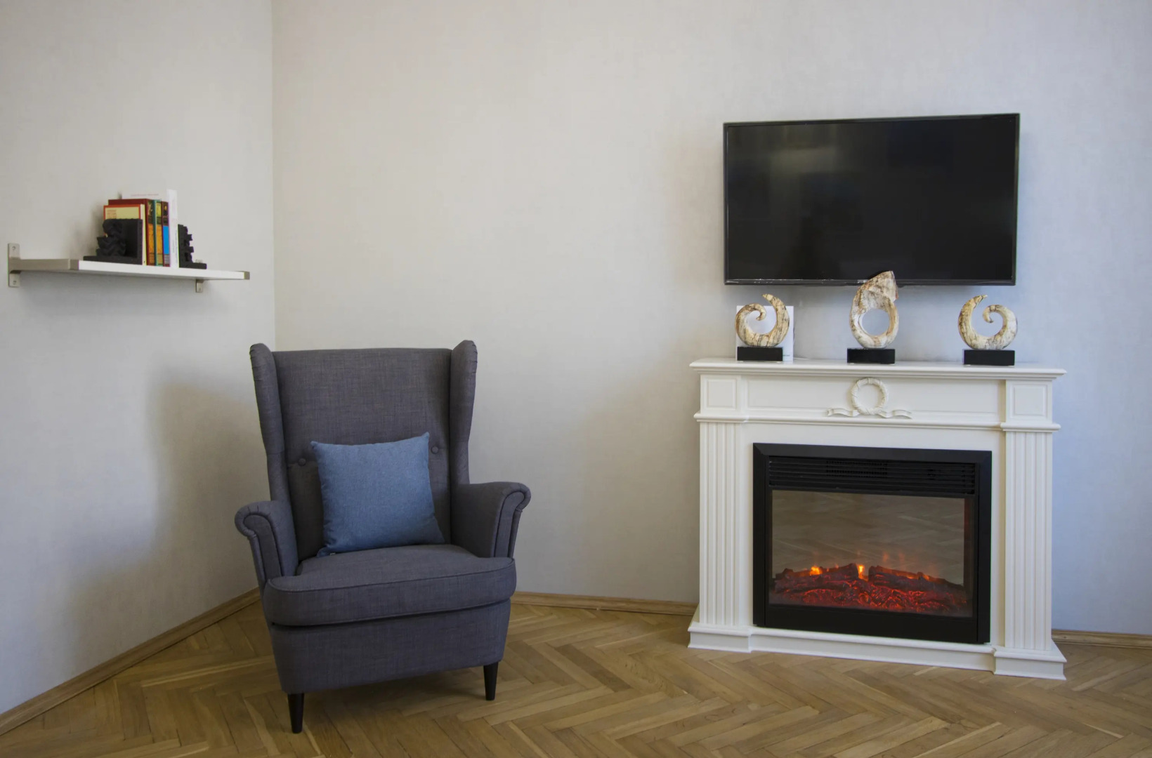 Апартаменты Маркса 50