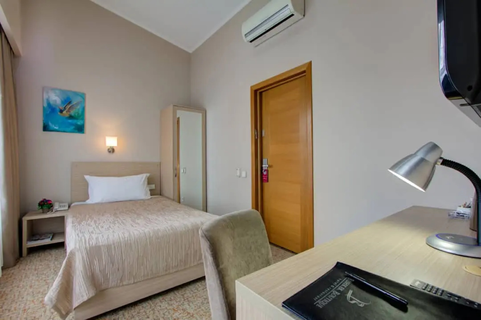 Отель Bishkek Boutique