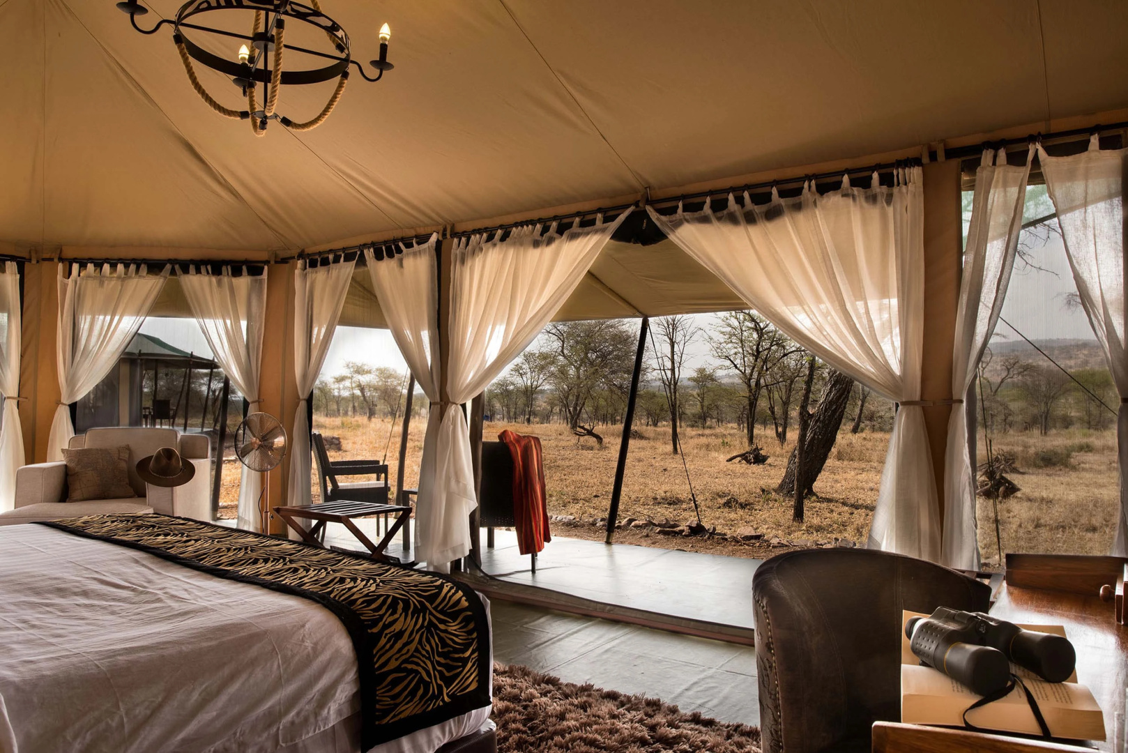Отель Ole Serai Luxury Camp