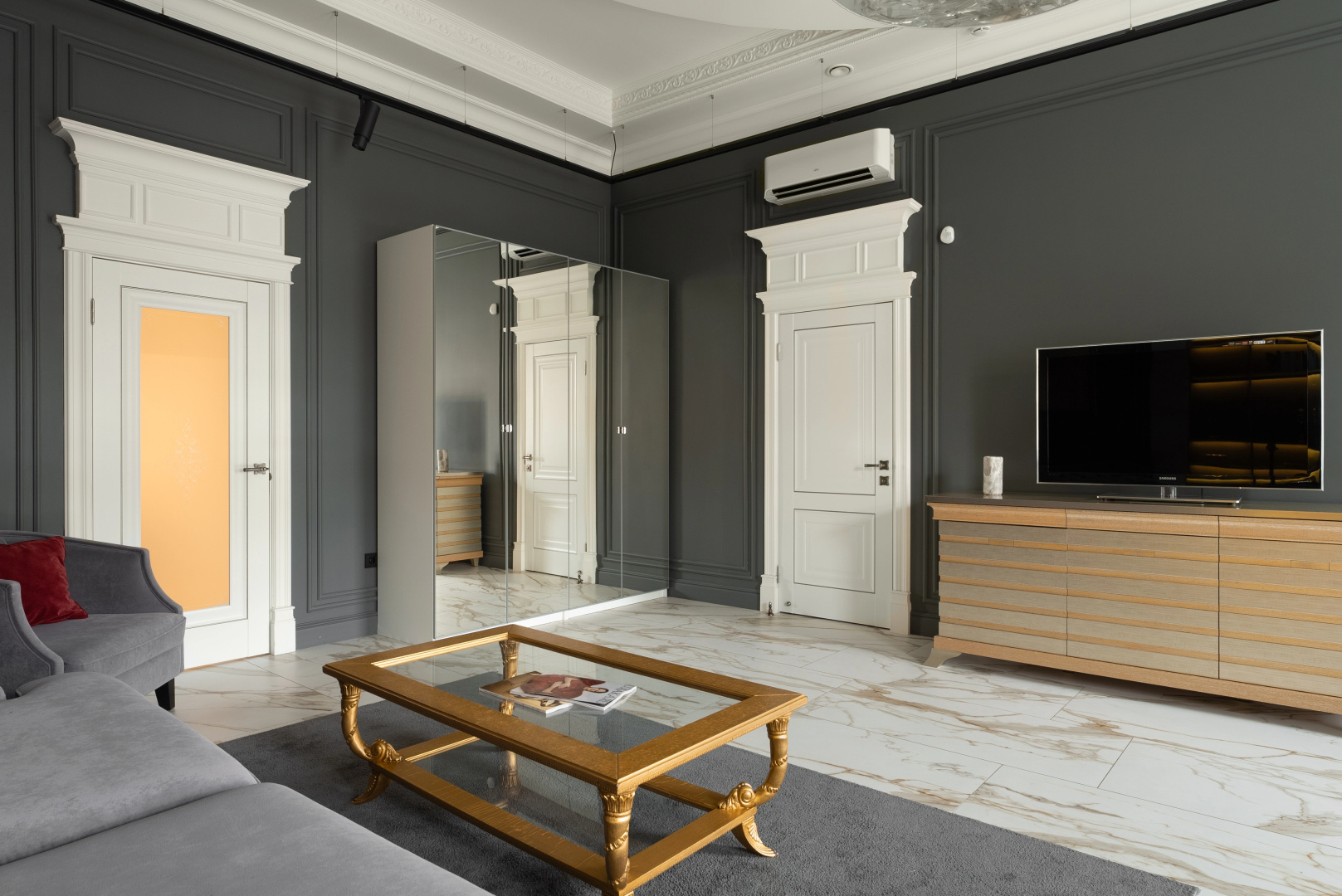 Апартаменты Grandeur Flat
