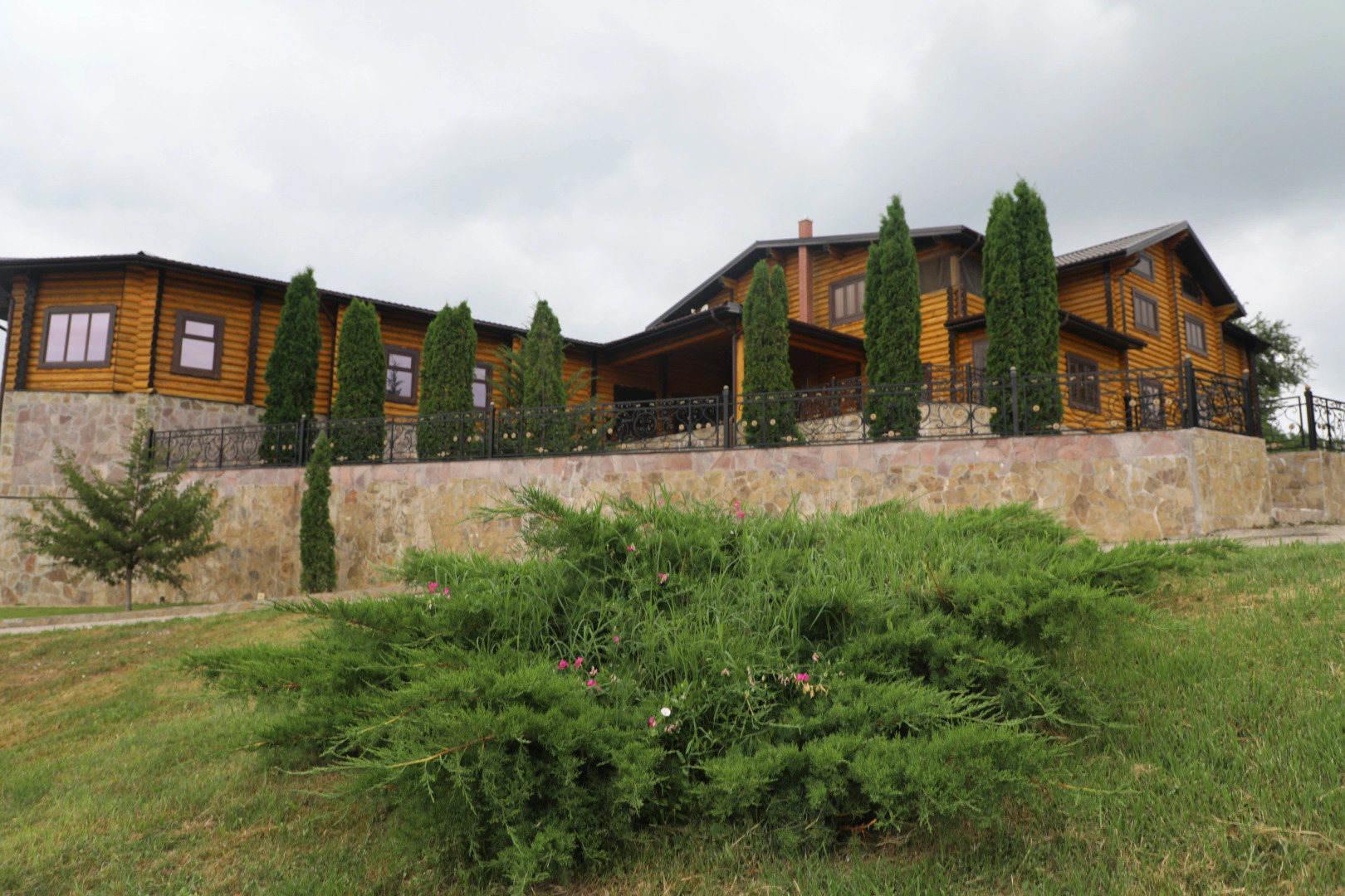 Вилла Беной Тревел