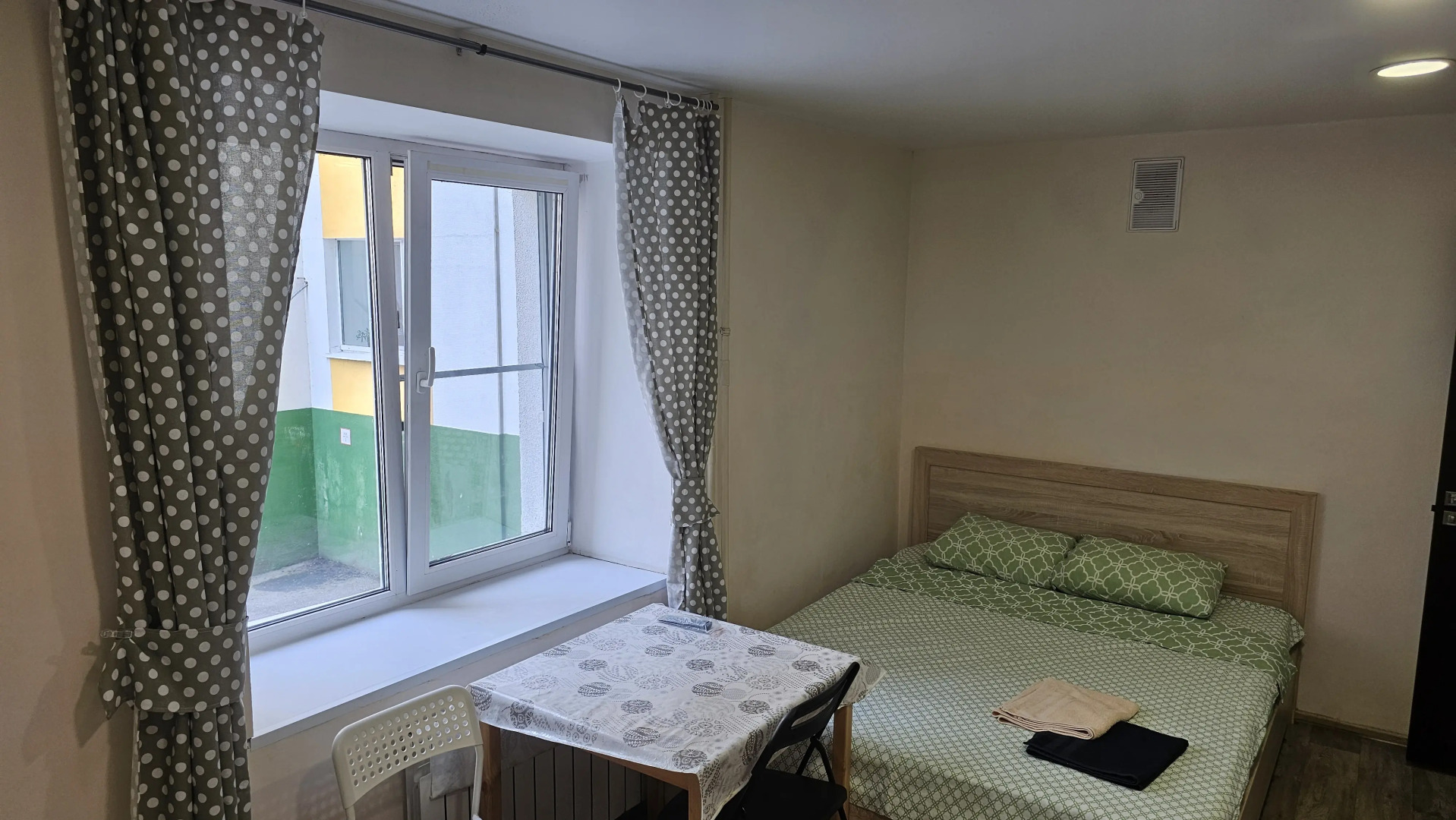 Квартира Студия на Гая