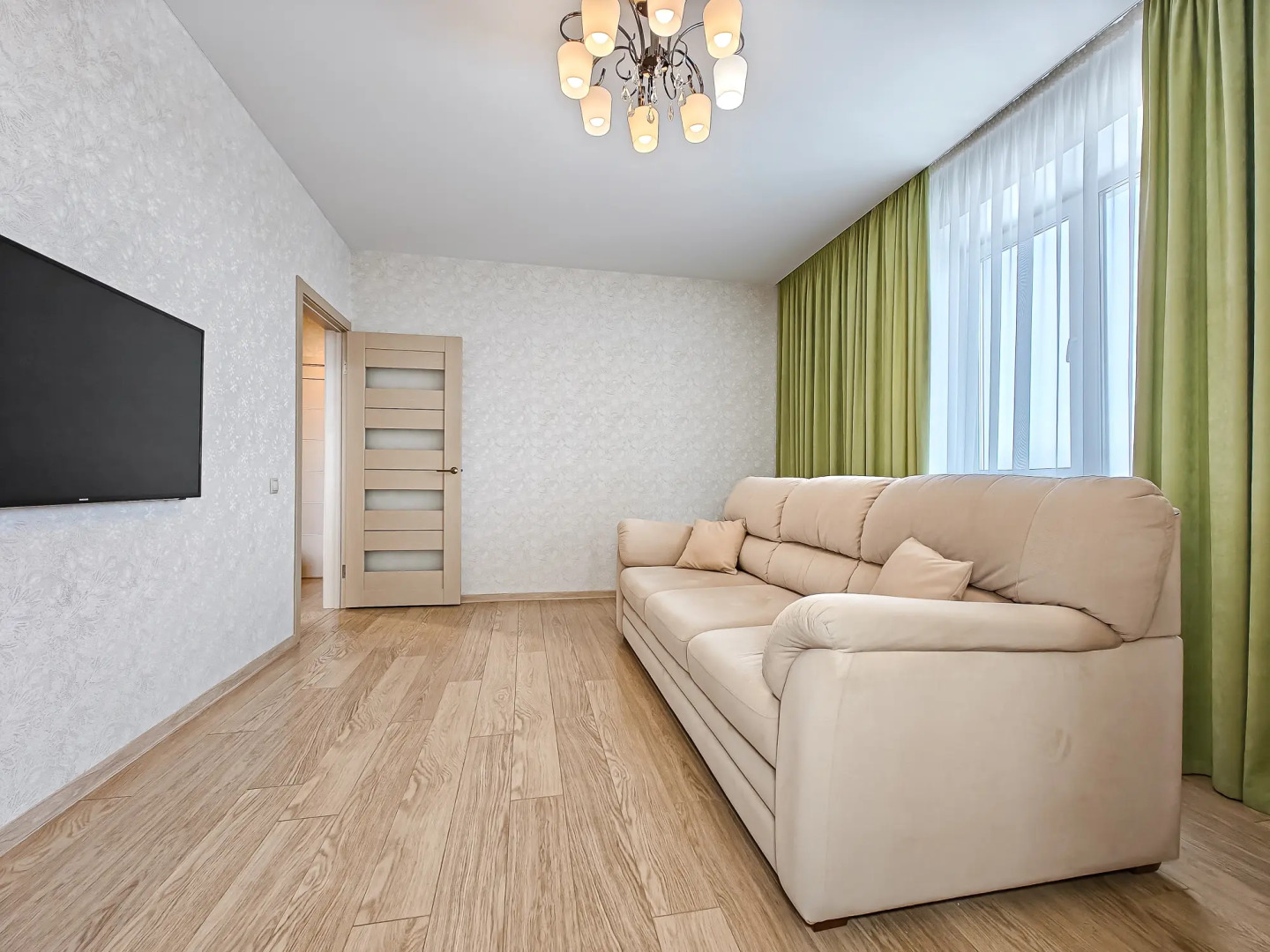 Апартаменты Двухкомнатные Stepanenkov на Серебряных Ключах 6