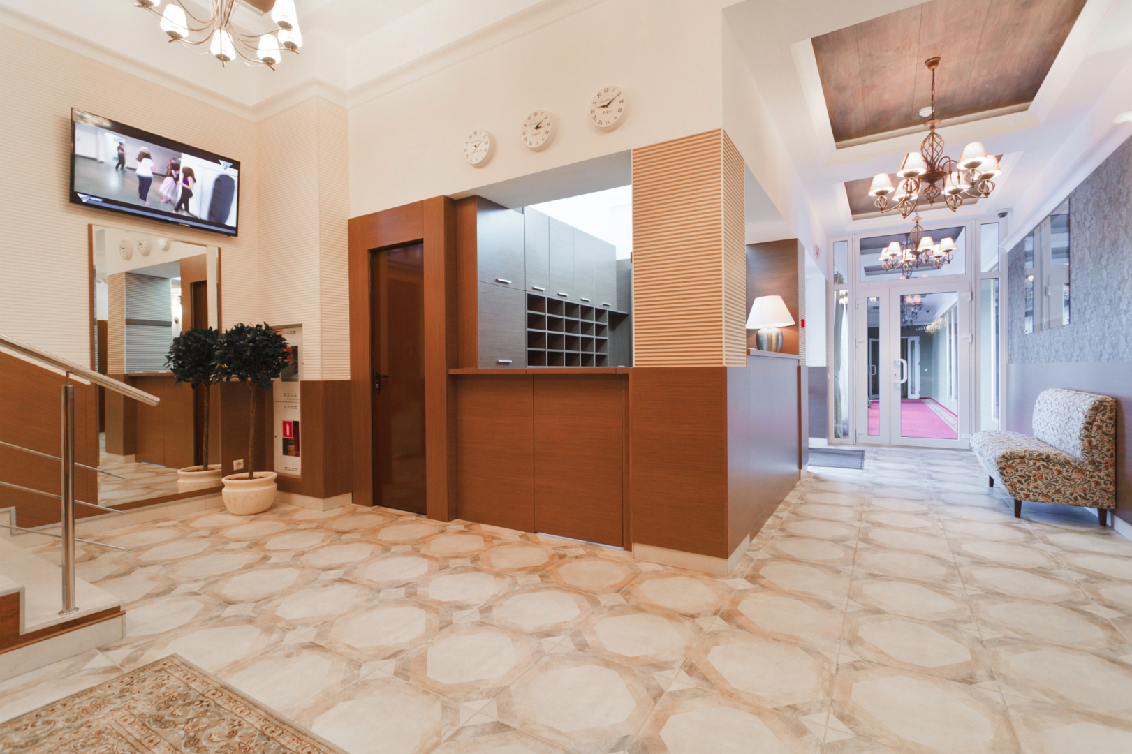 Отель Дрозды Клуб