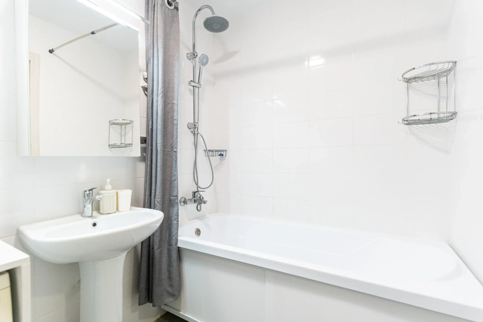 Апартаменты в ЖК Rомфорт-класса Черноморский - 2 от LetoApart