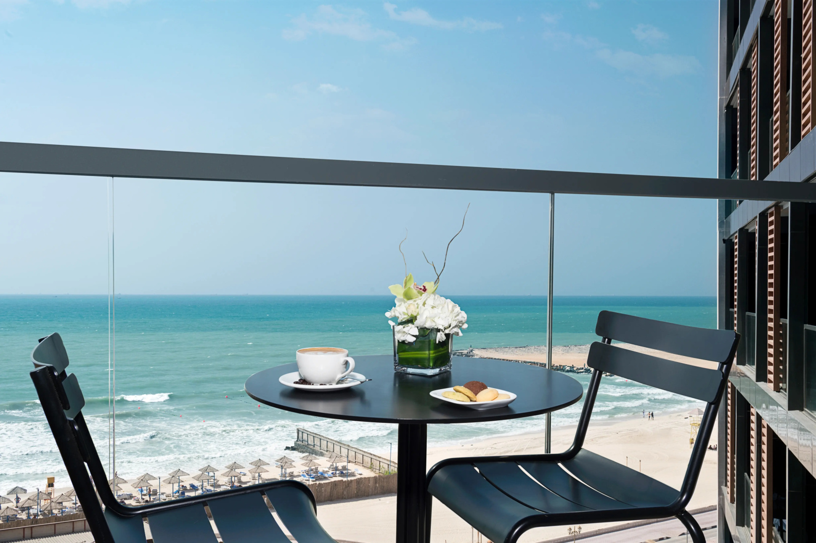 Отель Wyndham Garden Ajman Corniche