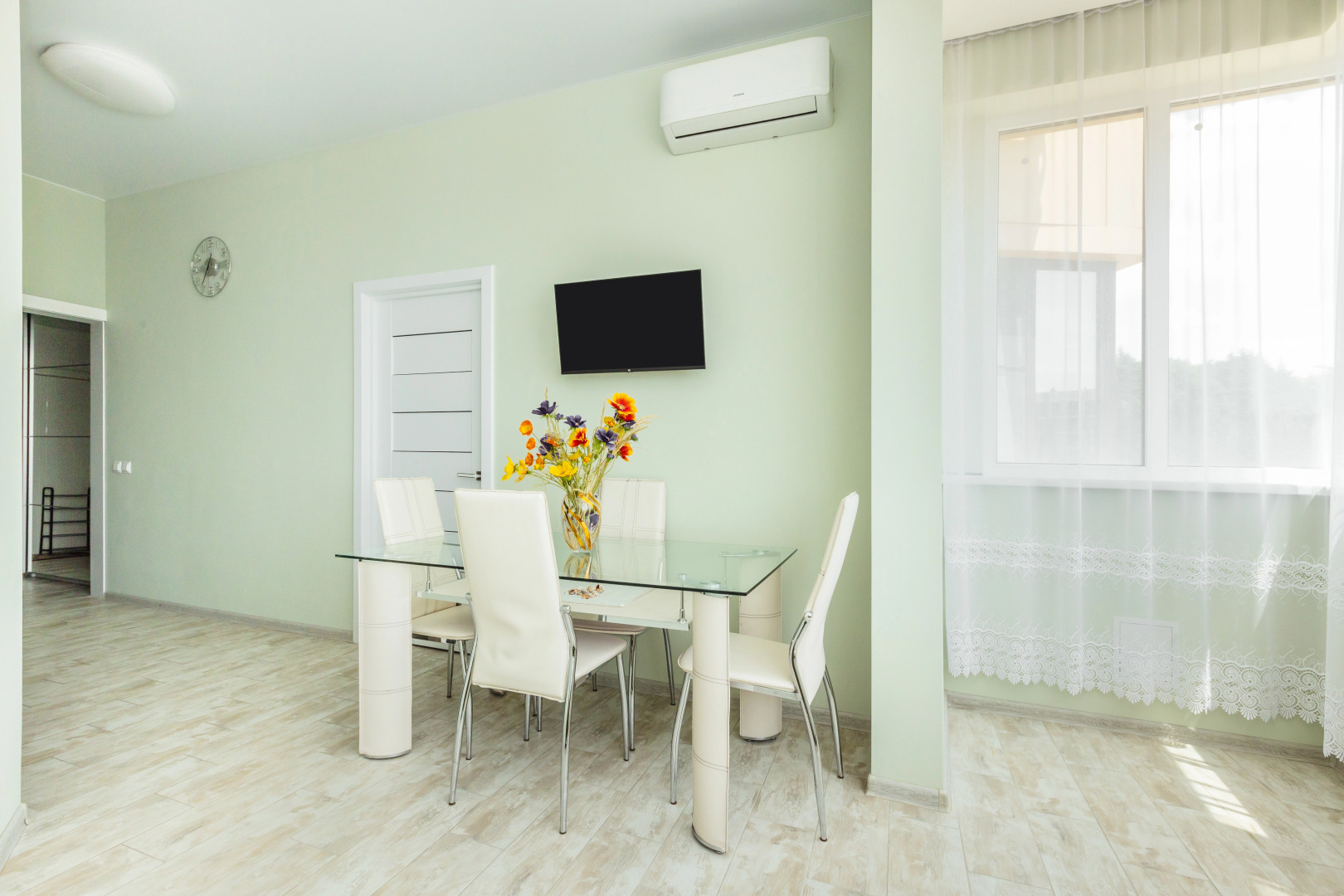 Апартаменты Трехкомнатный Люкс Рядом с Морем