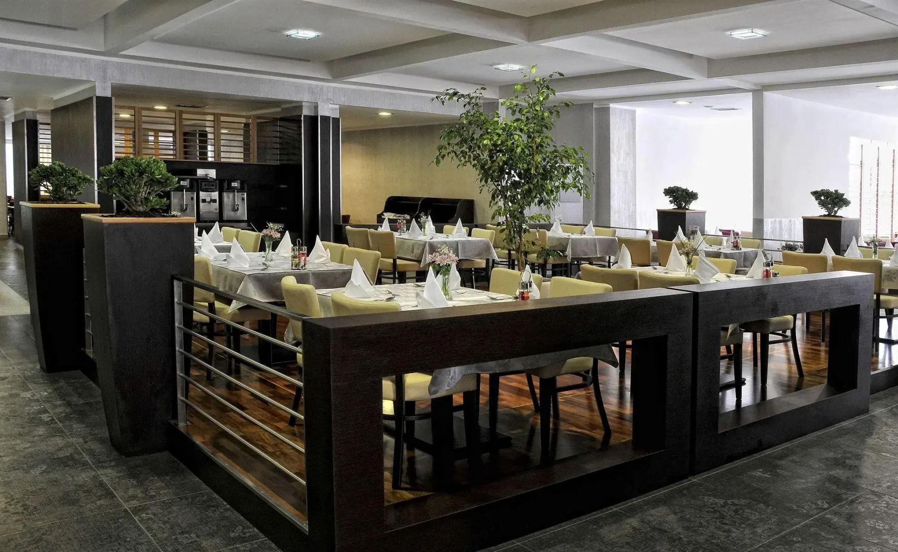 Hotel Tara