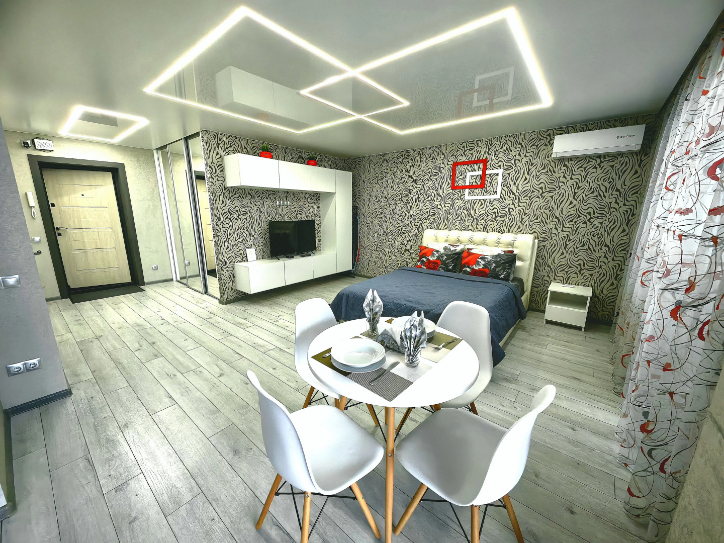 Апартаменты в башне Витебск