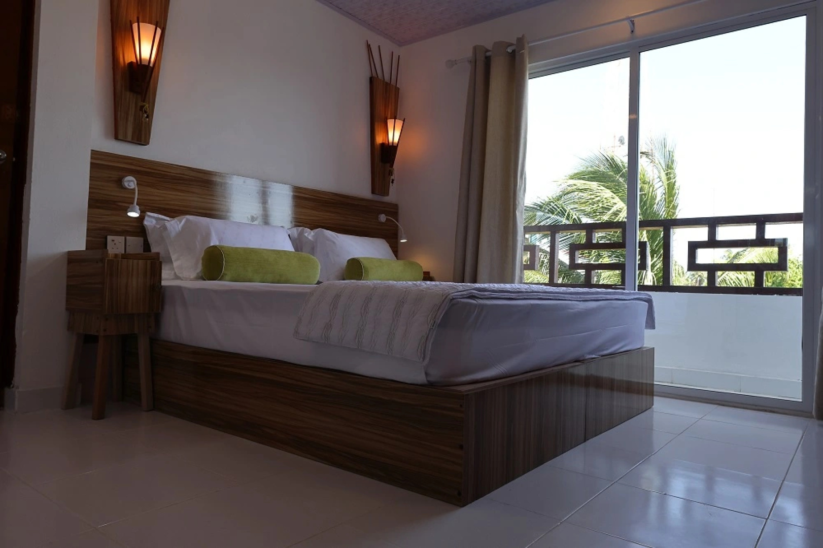 Гостевой дом Batuta Maldives Fourson