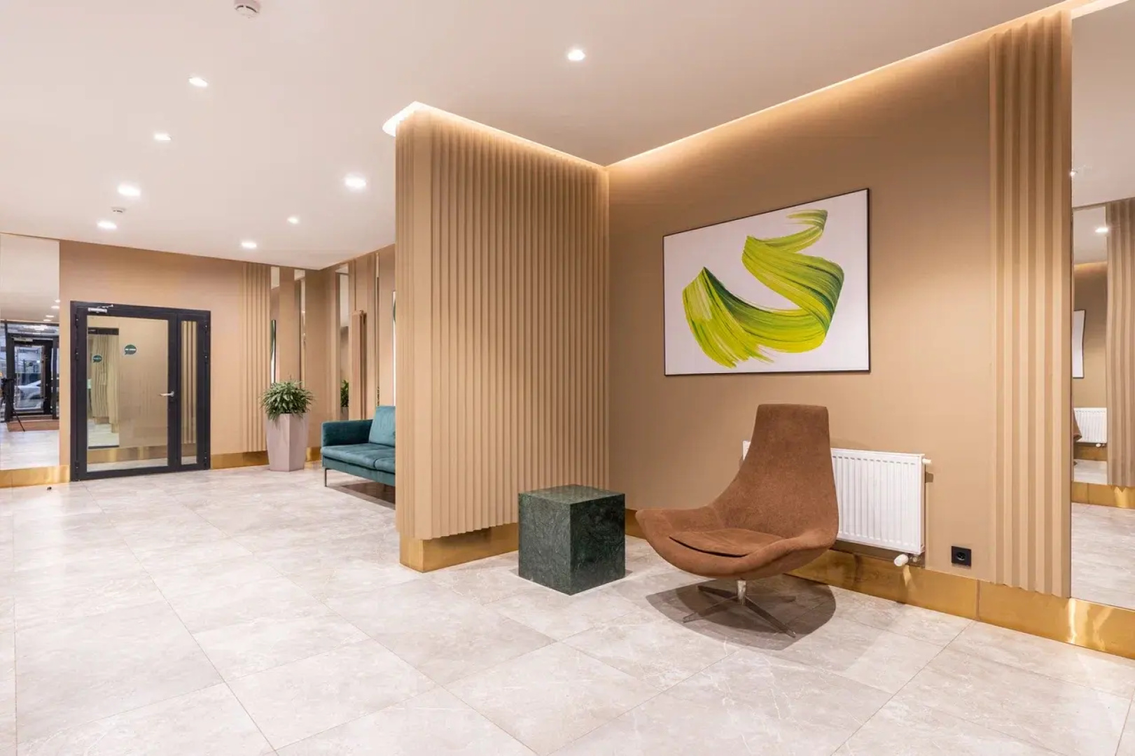 Квартира В Сердце Мегаполиса Savin House