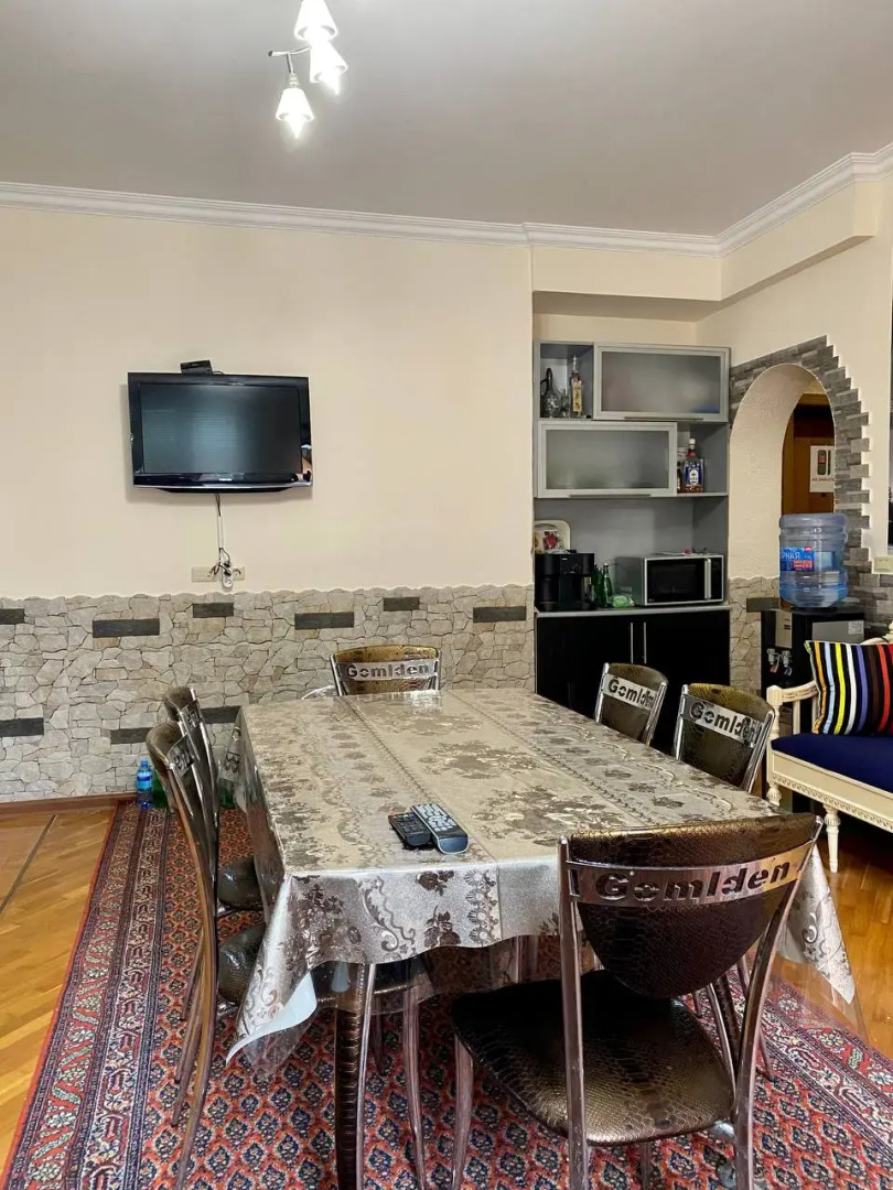 Апартаменты с собственным двором