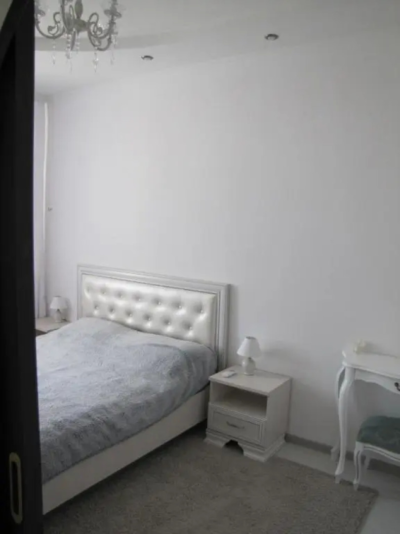 Апартаменты на проспекте Ленина 12