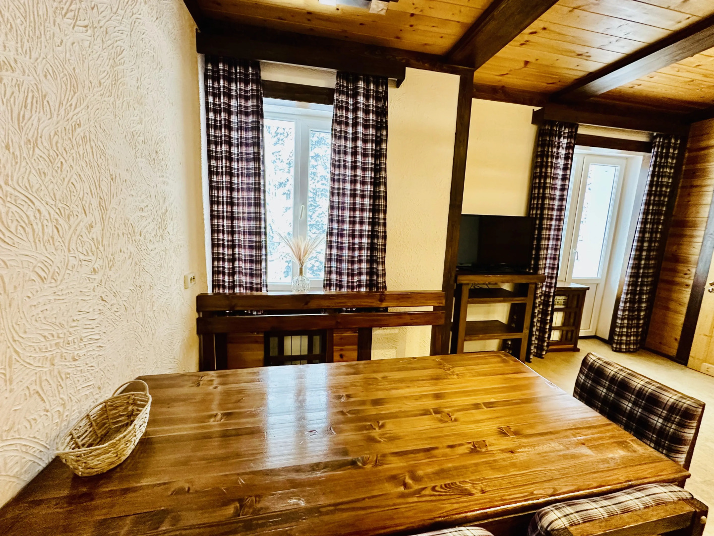 Квартира на Аланской, 25 "Трехкомнатные"