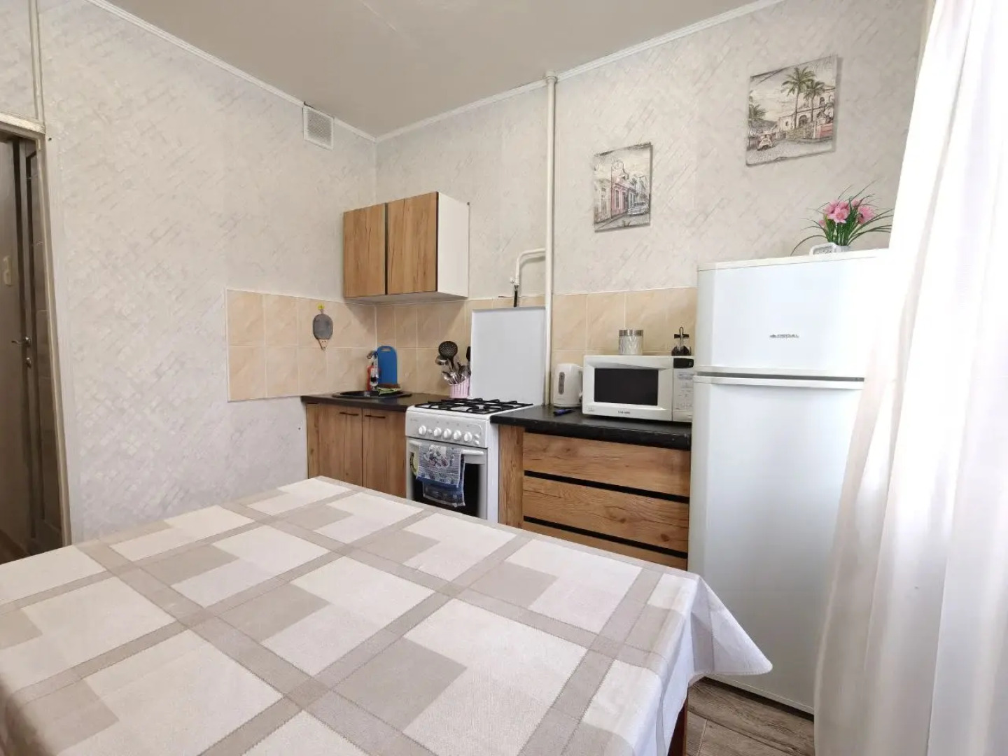 Апартаменты Апарт Миасс на Жуковского 12