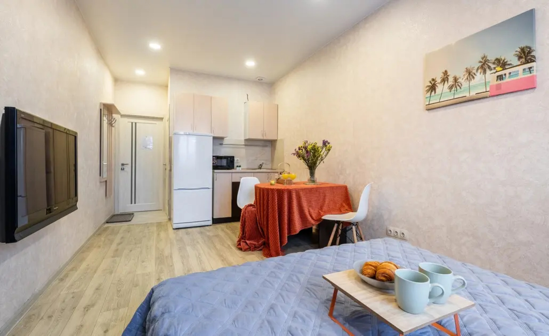 Апартаменты Гости Любят у метро Рассказовка Оранжевая