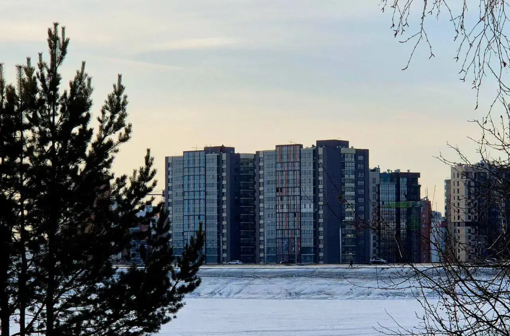 Апартаменты MORE и SPA c сауной и видом на реку