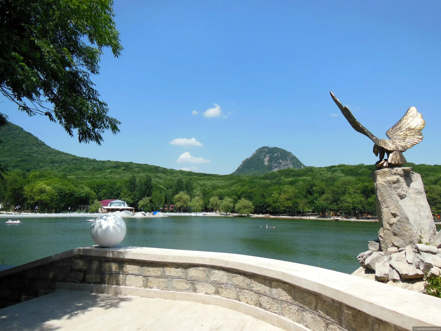 Отель PechorINN