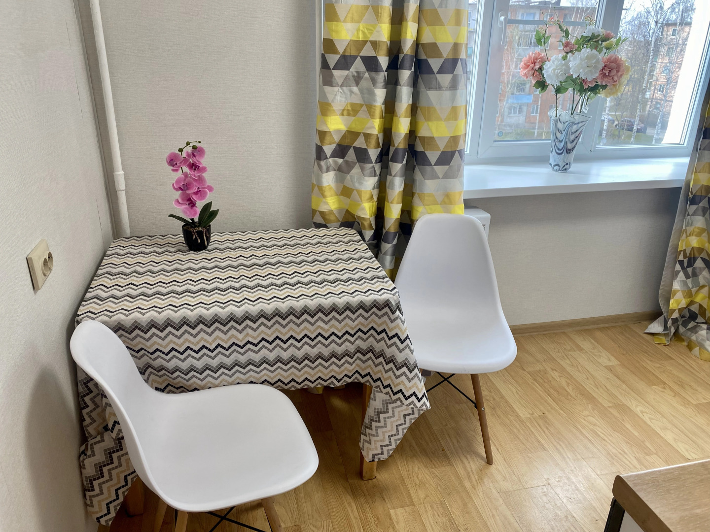 Квартира Просторная квартира близь центра и набережной Закат на озере