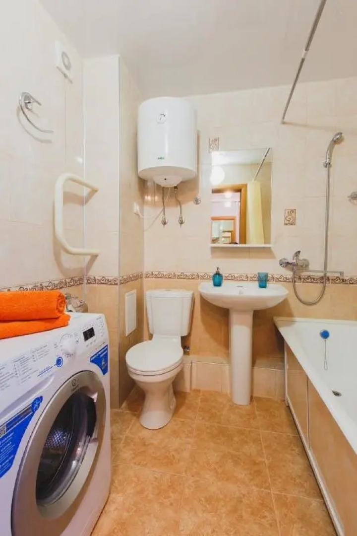 Апартаменты на Савиных 4а