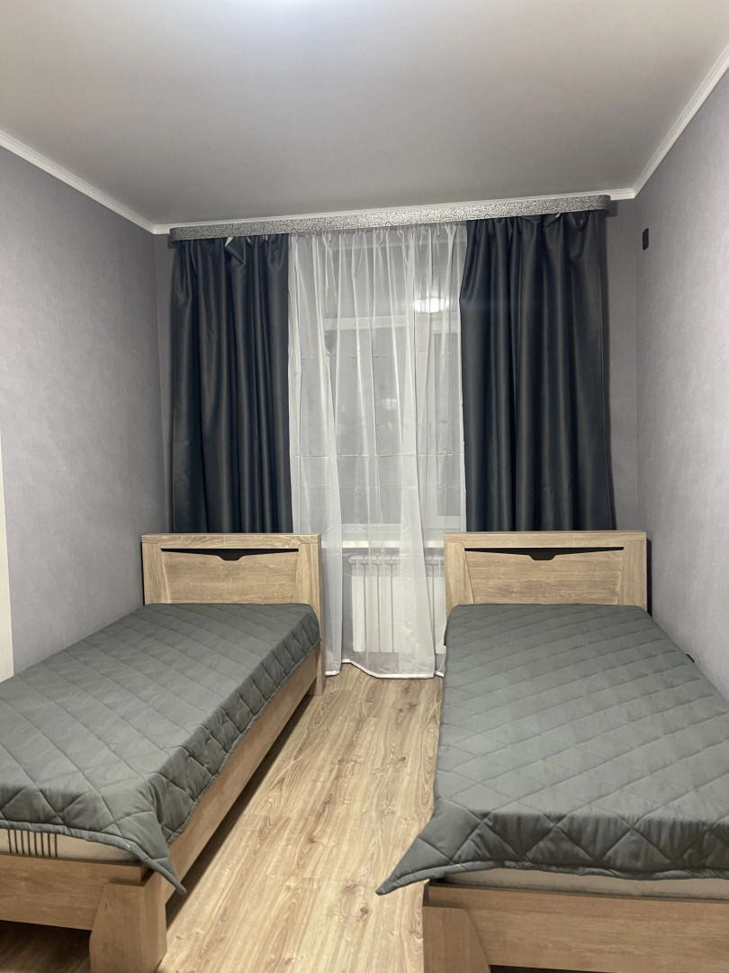 Квартира Двухкомнатная. Ворошилова 8а.