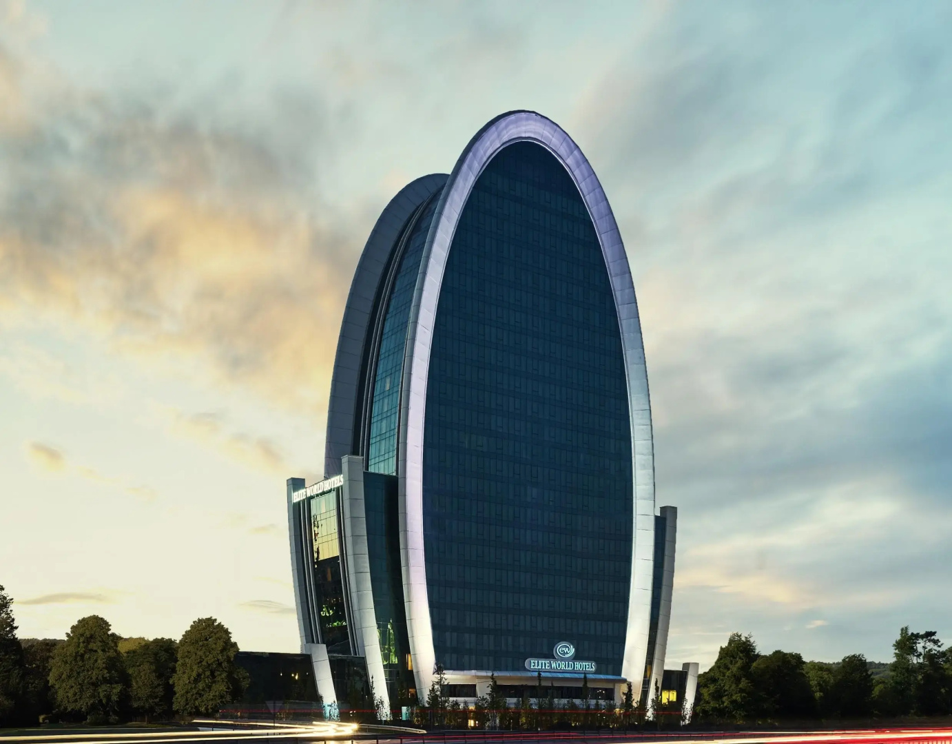 Elite World Grand Istanbul Basın Ekspres Hotel