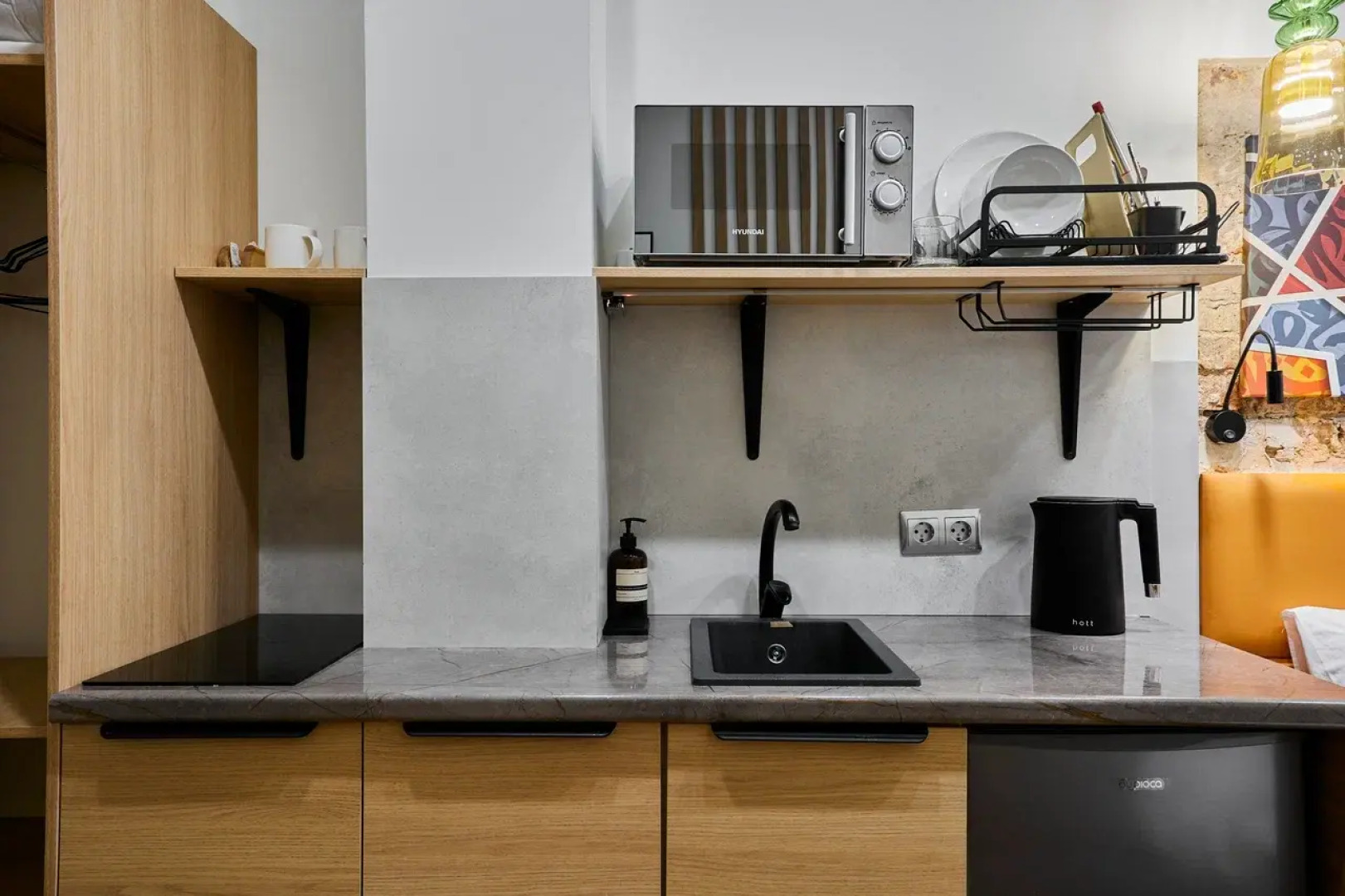 Апартаменты Отельбург на Жуковского 57