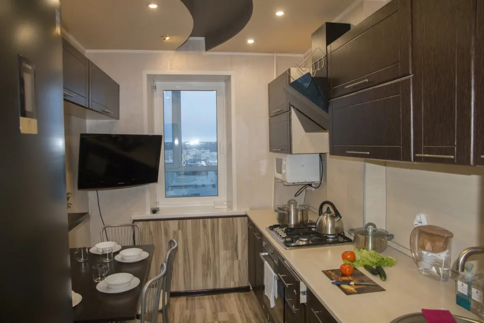 Апартаменты однокомнатные Премиум с джакузи на Парижской коммуны 40