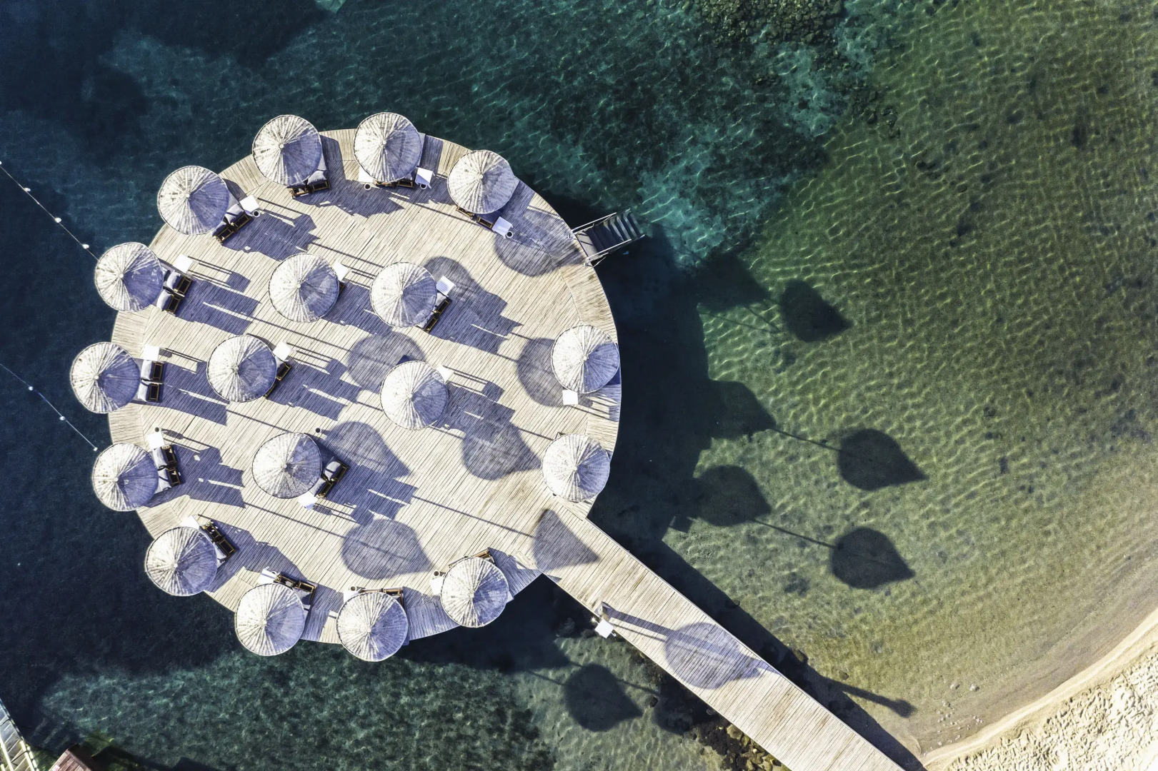 Отель Cape Bodrum Luxury Hotel & Beach