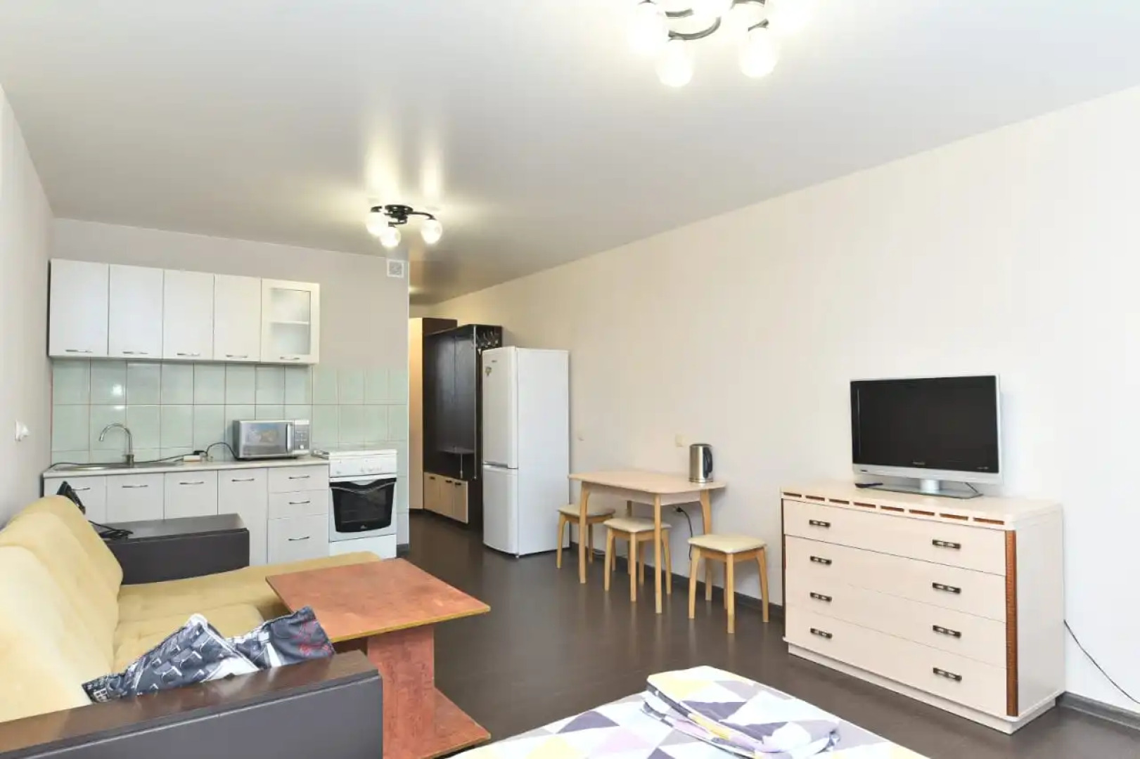 Апартаменты Уютная студия на Зорге 94