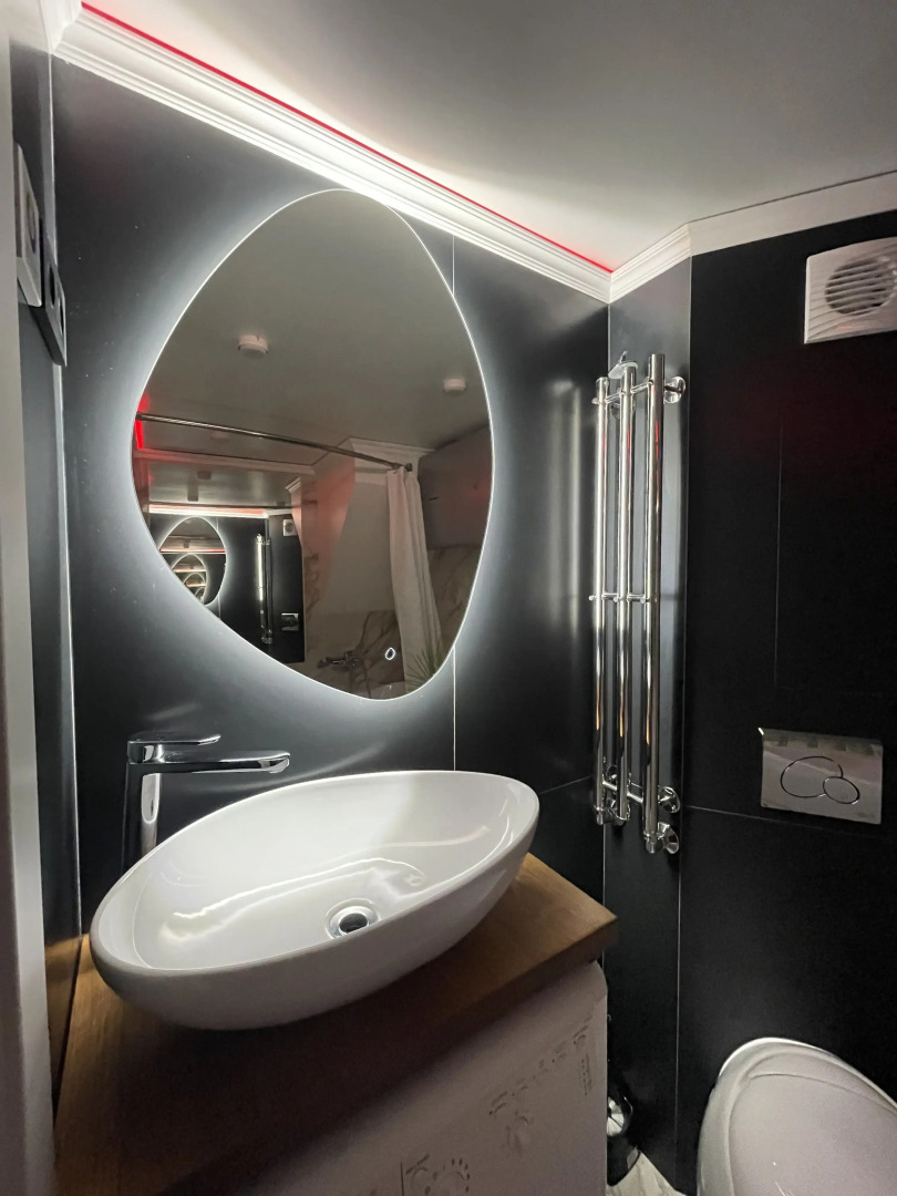 Апартаменты ZenApart с джакузи и камином