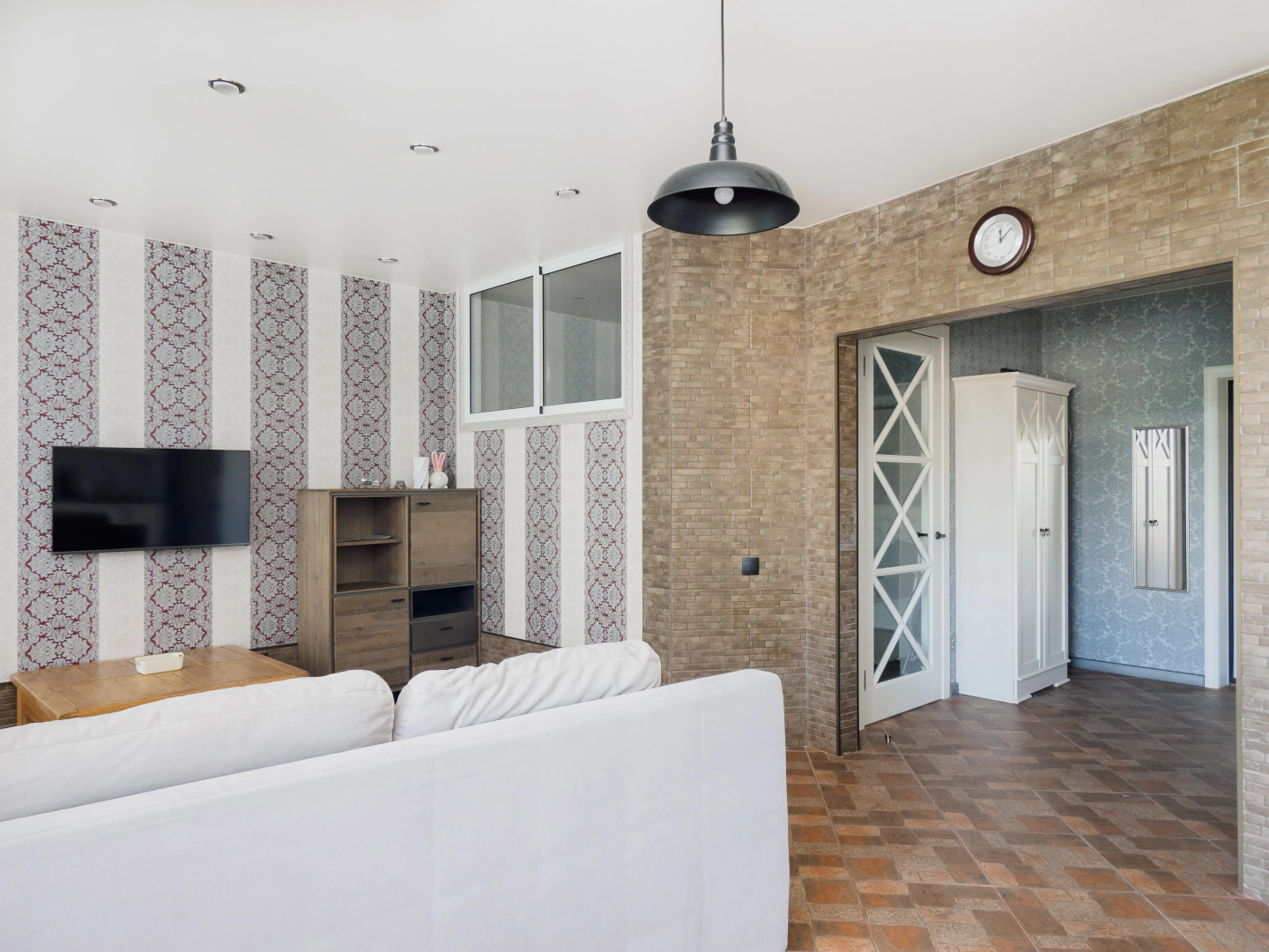 Апартаменты Место под солнцем 11