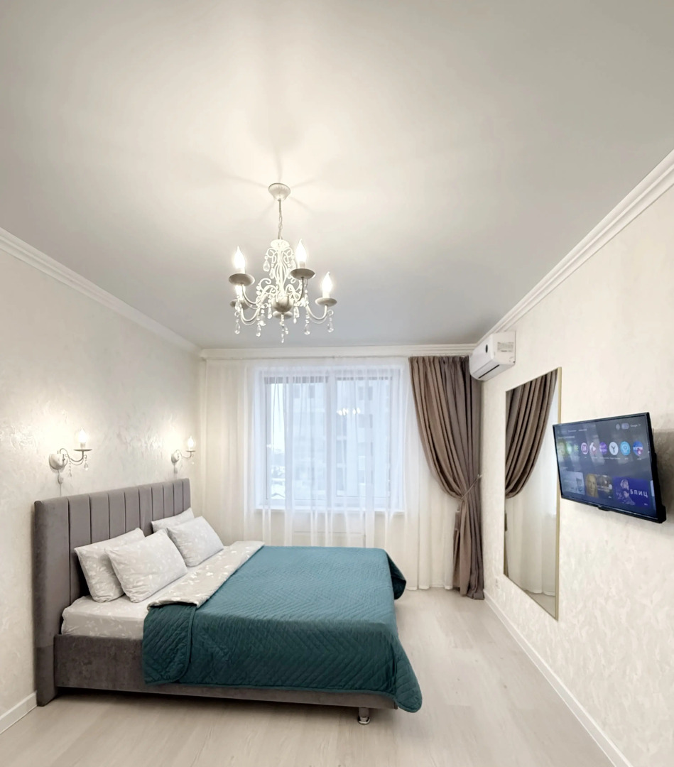 Квартира у Кремля и Чаши