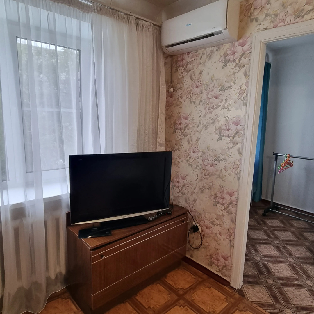 Квартира Двухкомнатная с отличным расположением