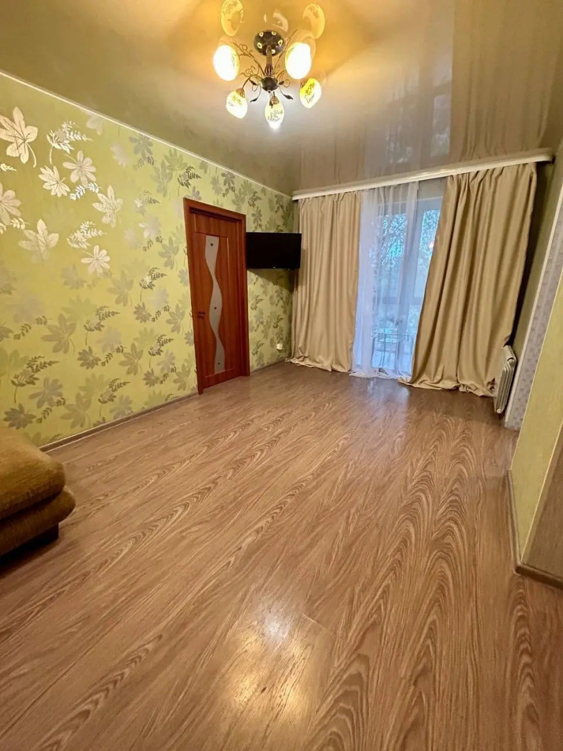 Апартаменты Кирова 81